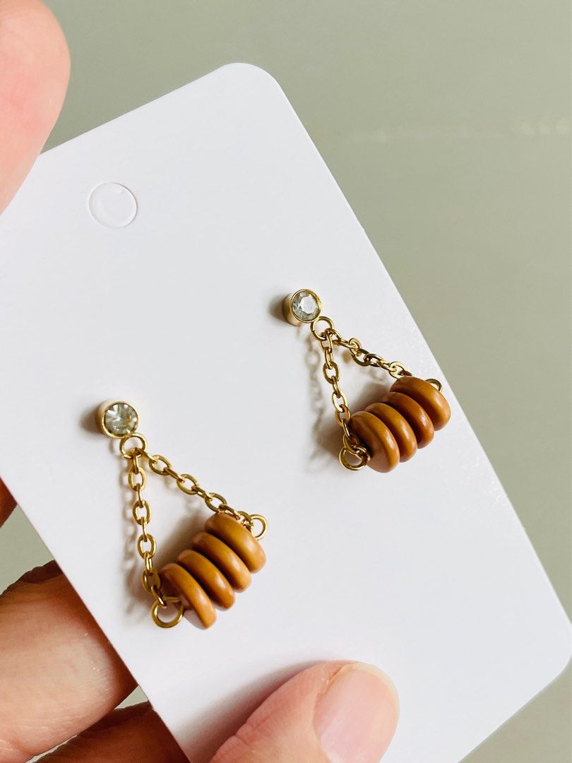 Flat beads sales for stud earrings
