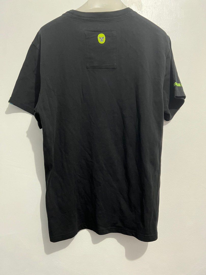 Undermask Tee (Category: Tshirts & Polo Shirts ) located in Makati City. Submitted by Row23 (Listing ID 1281699856, Image 2). Description: Closet Queen W20.5 L28.5 L on tag CR 9.5/10 No Issue 500+sf MOP Gcash JnT courier .