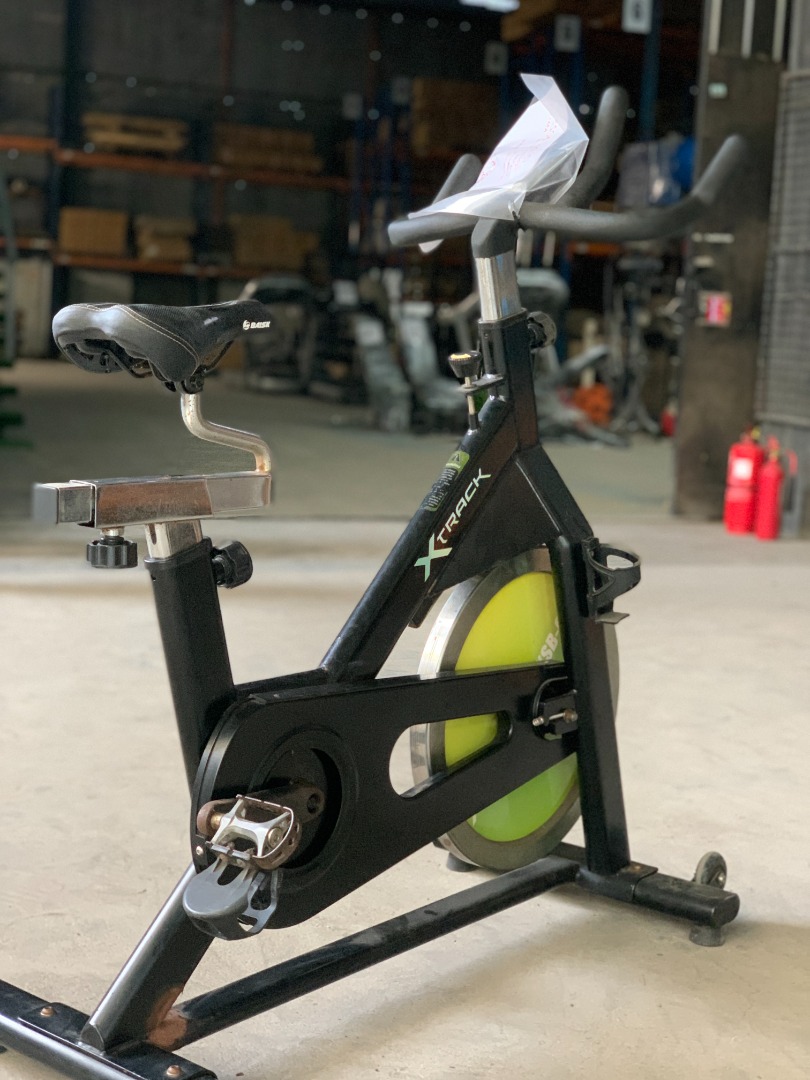 USED XTRACK SPINNING BIKE GYM EQUIPMENT Sports Equipment Other