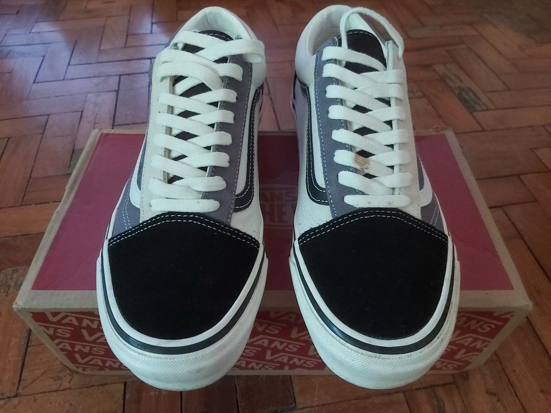 Vans Old Skool 36 Dx Anaheim Size 10 US (Category: Sneakers) located in Cainta. Submitted by rylo7 (Listing ID 1281695133, Image 2). Description: Used once Vans Old Skool 36 Dx Anaheim Size 10 US Authentic & Legit with original box Good as new condition SRP P4795 Selling price P3200 Loc: Cainta, Rizal.