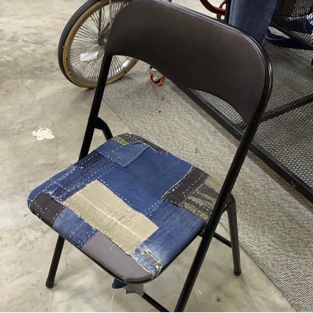 Custom metal folding hot sale chairs