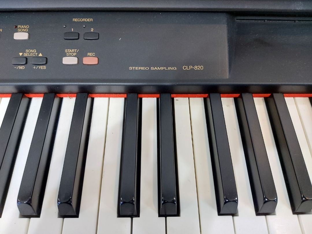 Clavinova top clp 820