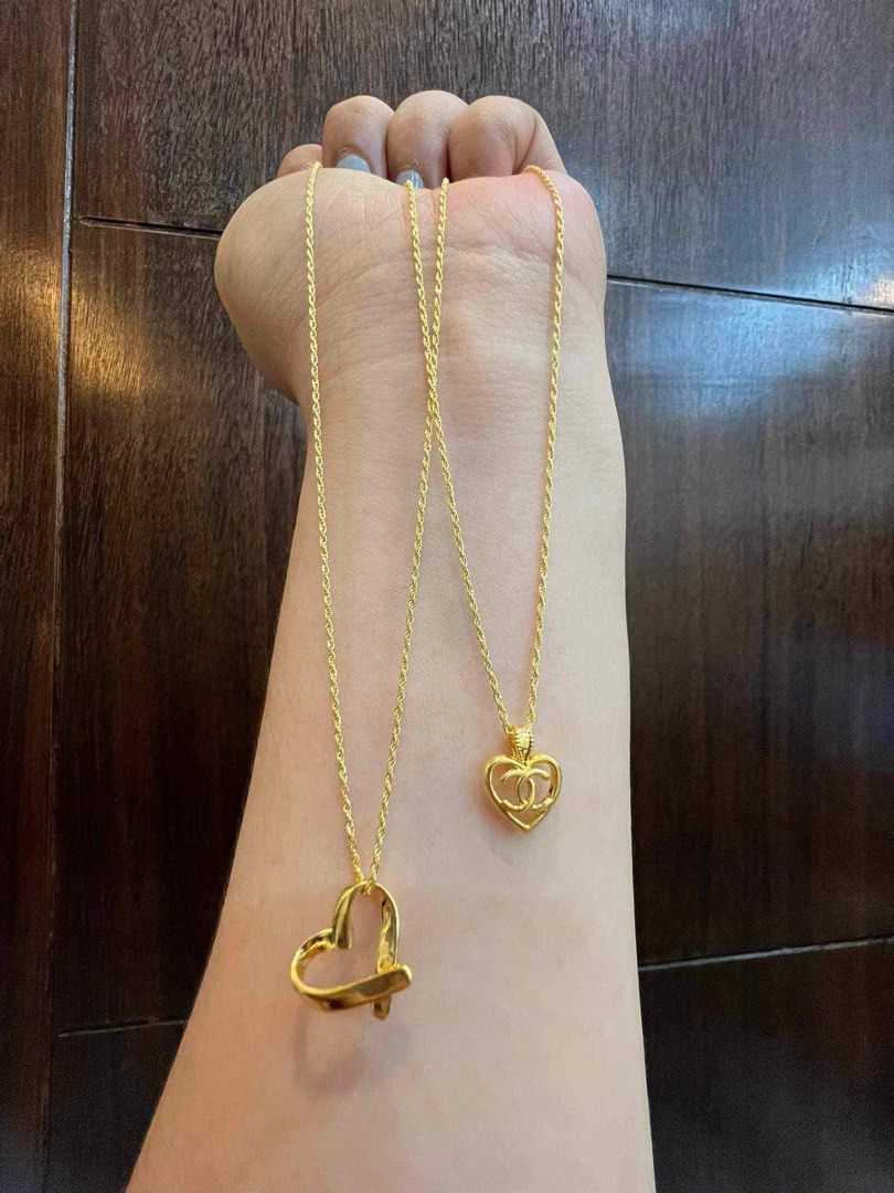 18K GOLD NECKLACE