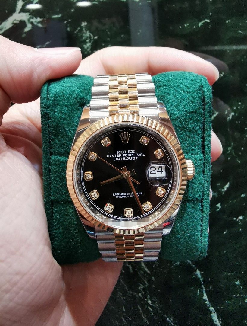 Gold rolex datejust black dial store