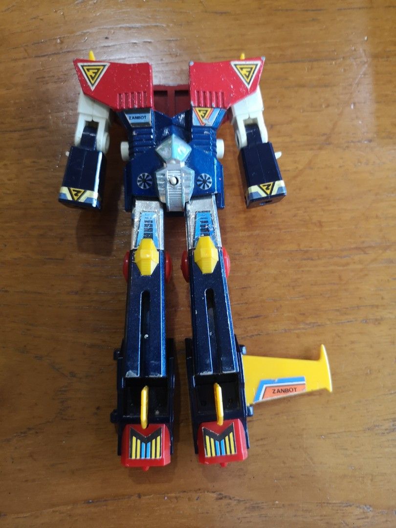 Zan Bot 80s Vintage die cast Zanbot body incomplete, Hobbies & Toys, Toys ...