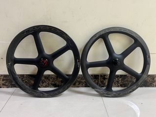 （分類：）位於 。 由 LockOnBike 提交（商品編號 1281980895，圖片 1）。簡介： 。