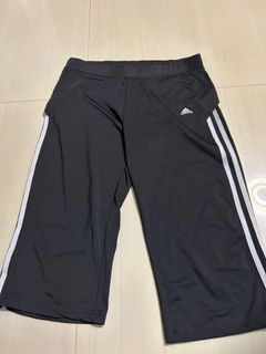 ADIDAS Climalite 3-Stripes 3/4 Sport Tights  Leggings, Women's Fashion,  Activewear on Carousell