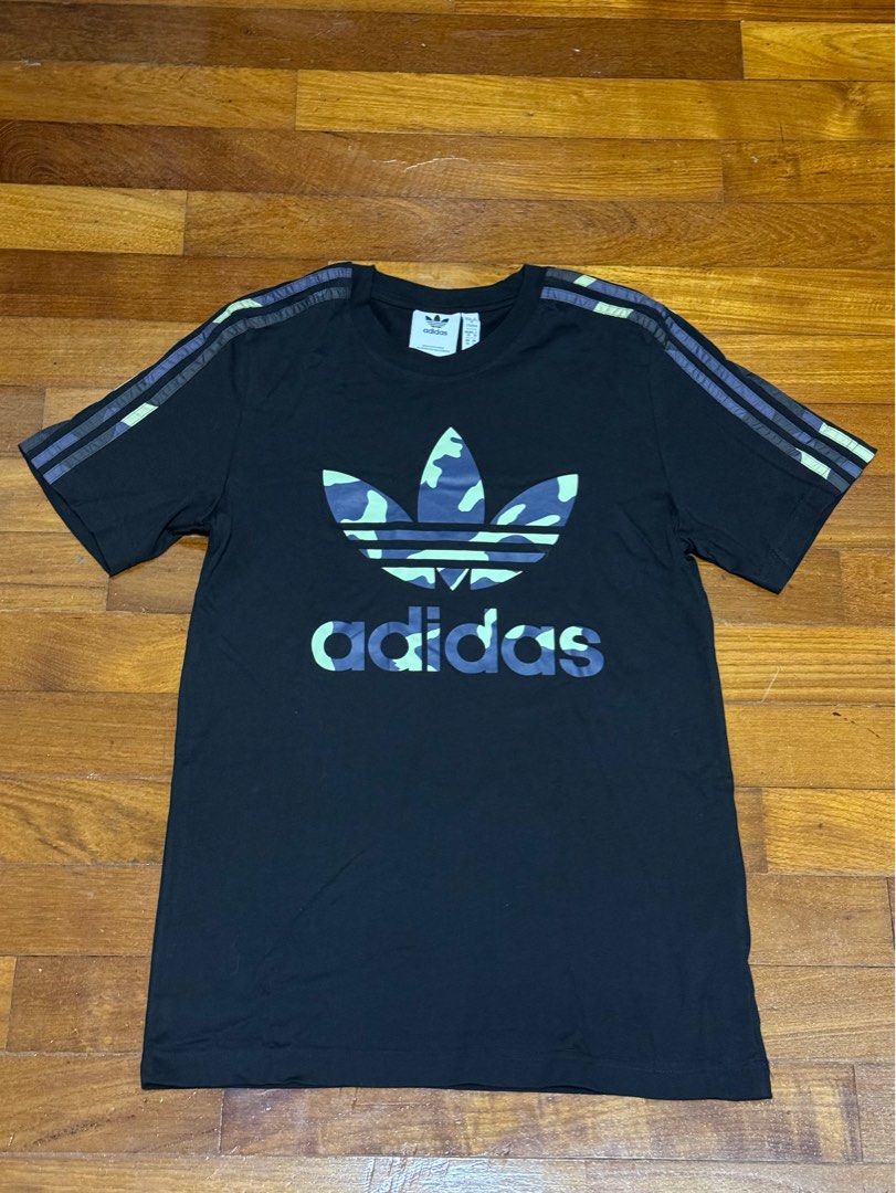 Adidas originals on sale t shirt