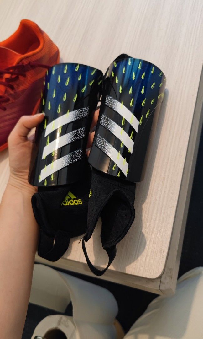Adidas shin guards Sports Equipment Sports Games Racket