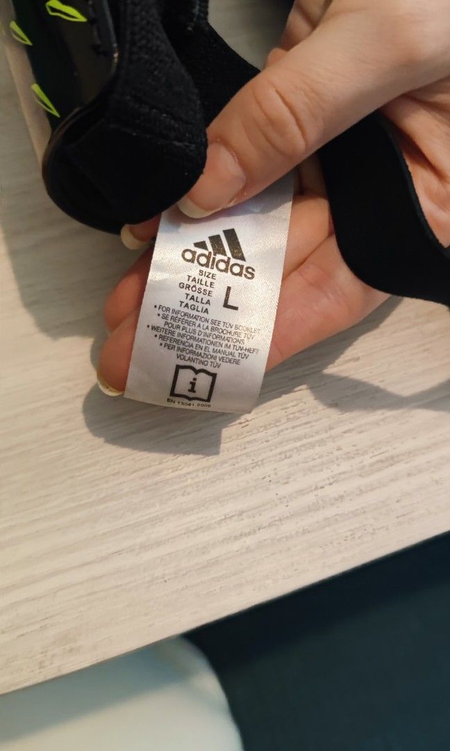 Adidas bb889 store
