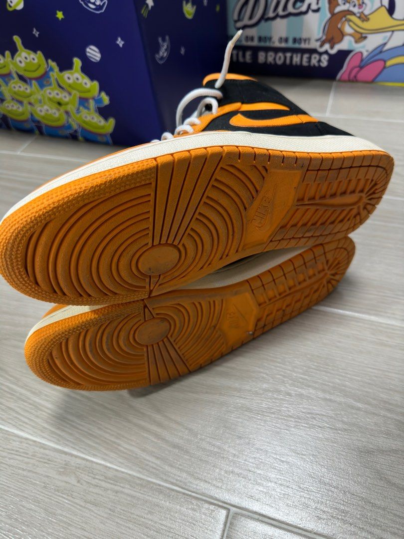 Nike air jordan 1 retro mid black orange peel store