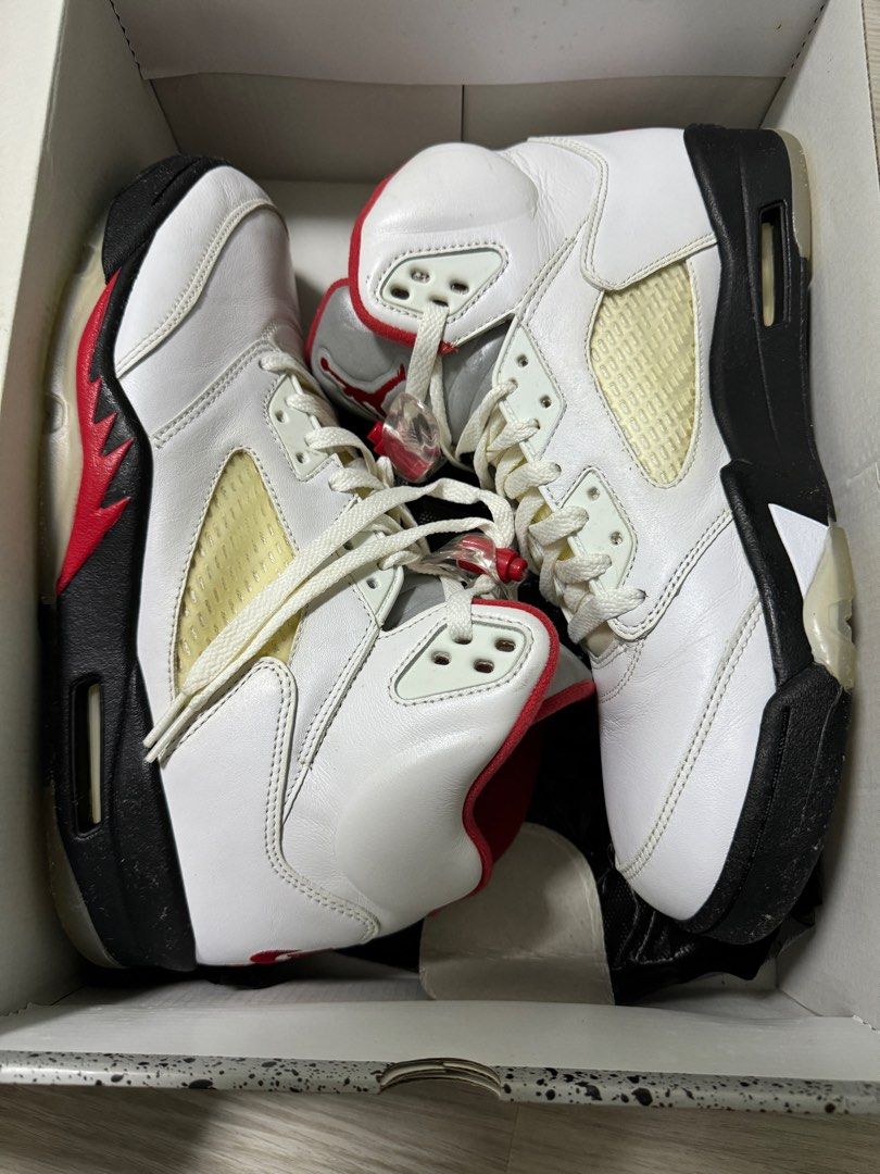 25 air jordan sales v fire red