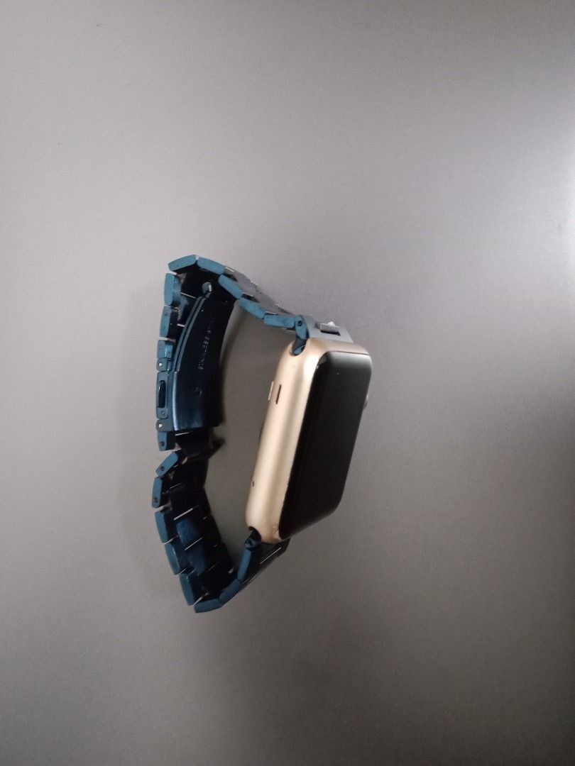 Buy used apple hotsell watch series 1