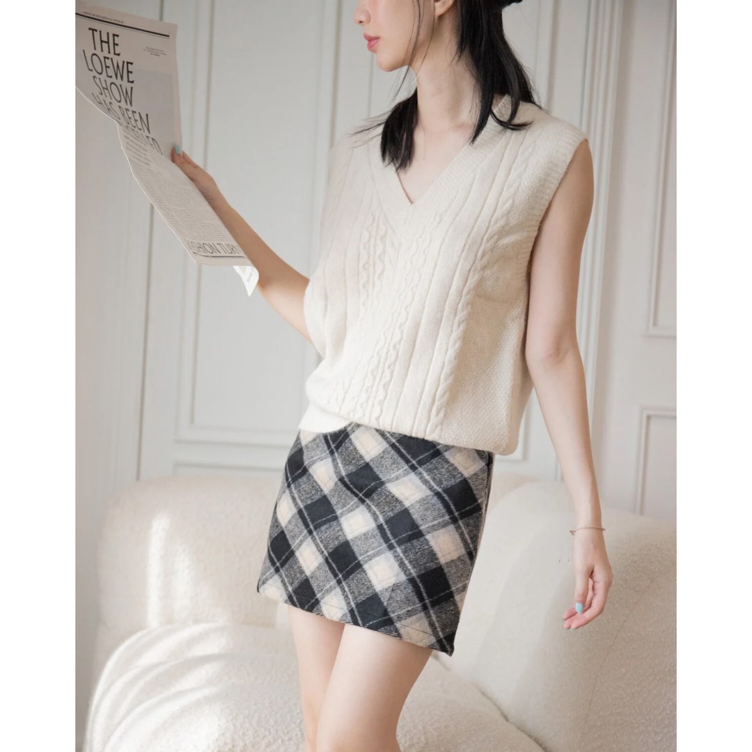Josey Vest Nougat