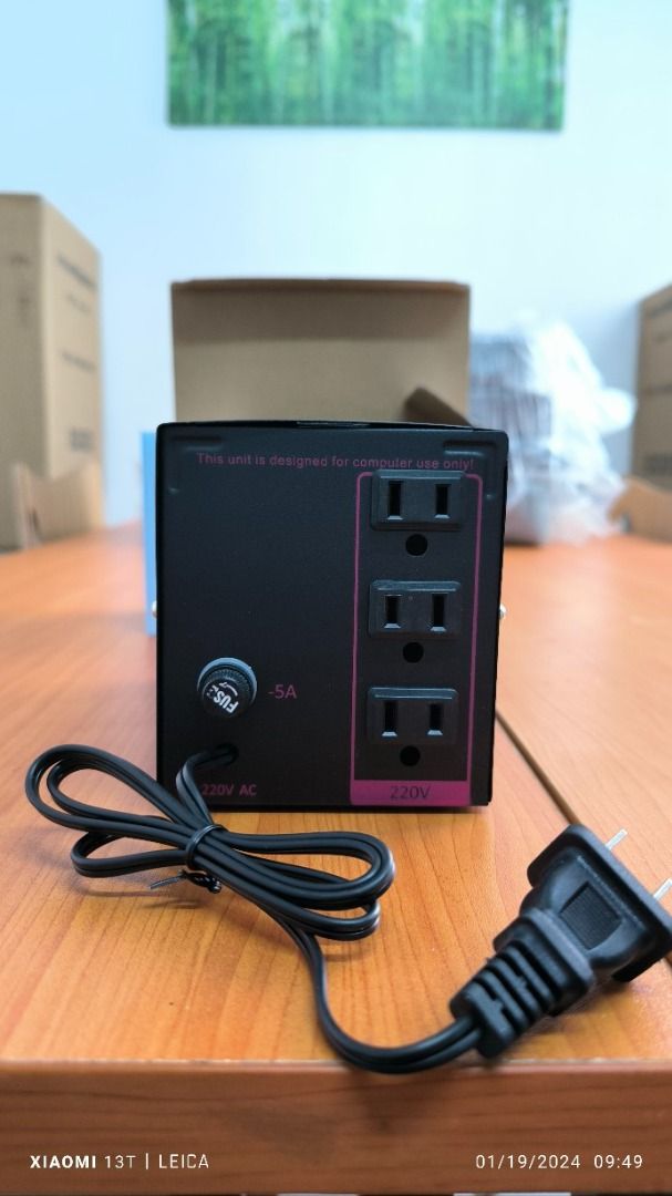 AVR SECURE 220V (Category: Desktops) located in Quezon City. Submitted by jericgentech (Listing ID 1281819493, Image 3). Description: AVR SECURE 220V -Product Specifications *Model: Secure AVR *Automatic Voltage Regulator *Solid state electronic device *Voltage: 220V AVR *Watts: 500 Watts *Max Capacity: 50VA *Fuse: 5A *Socket: 3 x 220V *Physical Features *length 17 cm *width 9.40 cm *height 10.67 cm *Compact powder coated metal case ALSO AVAILABL