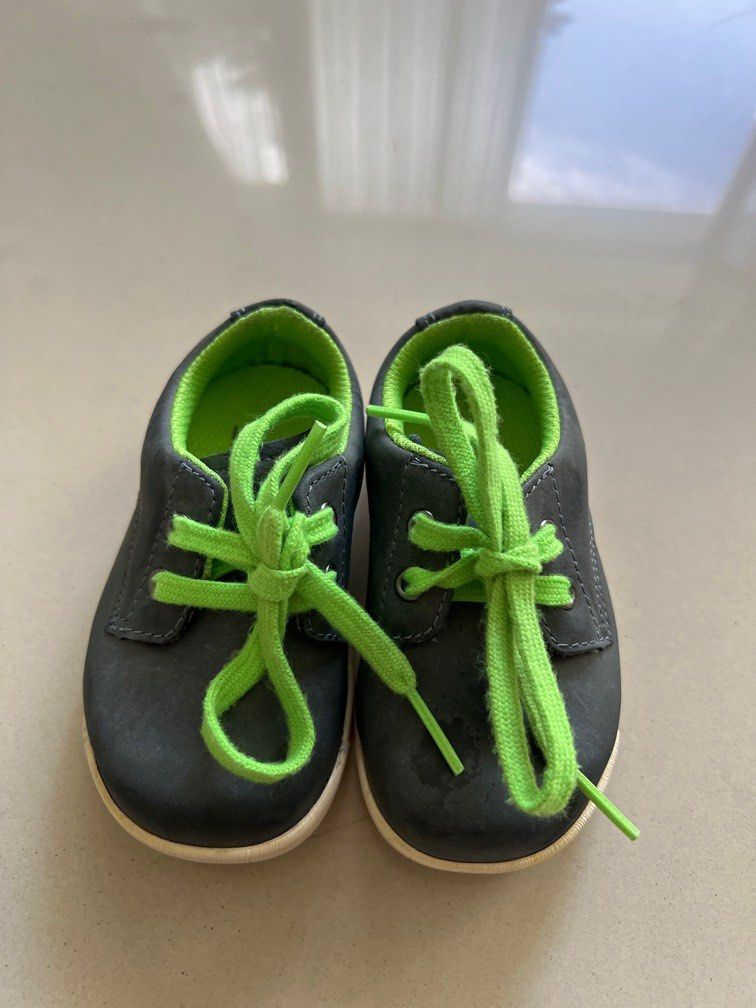 Clarks size top 4 baby shoes