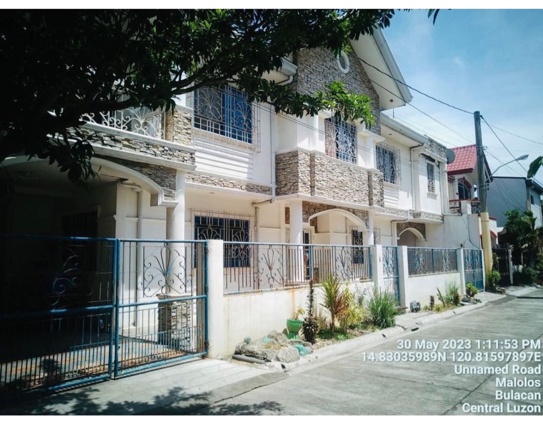 BANK FORECLOSED PROPERTY FOR SALE IN RUFINA GOLDEN VILLAGE MALOLOS