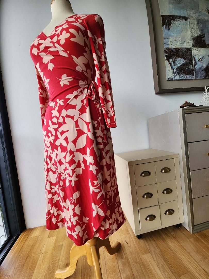 Max wrap dress hot sale