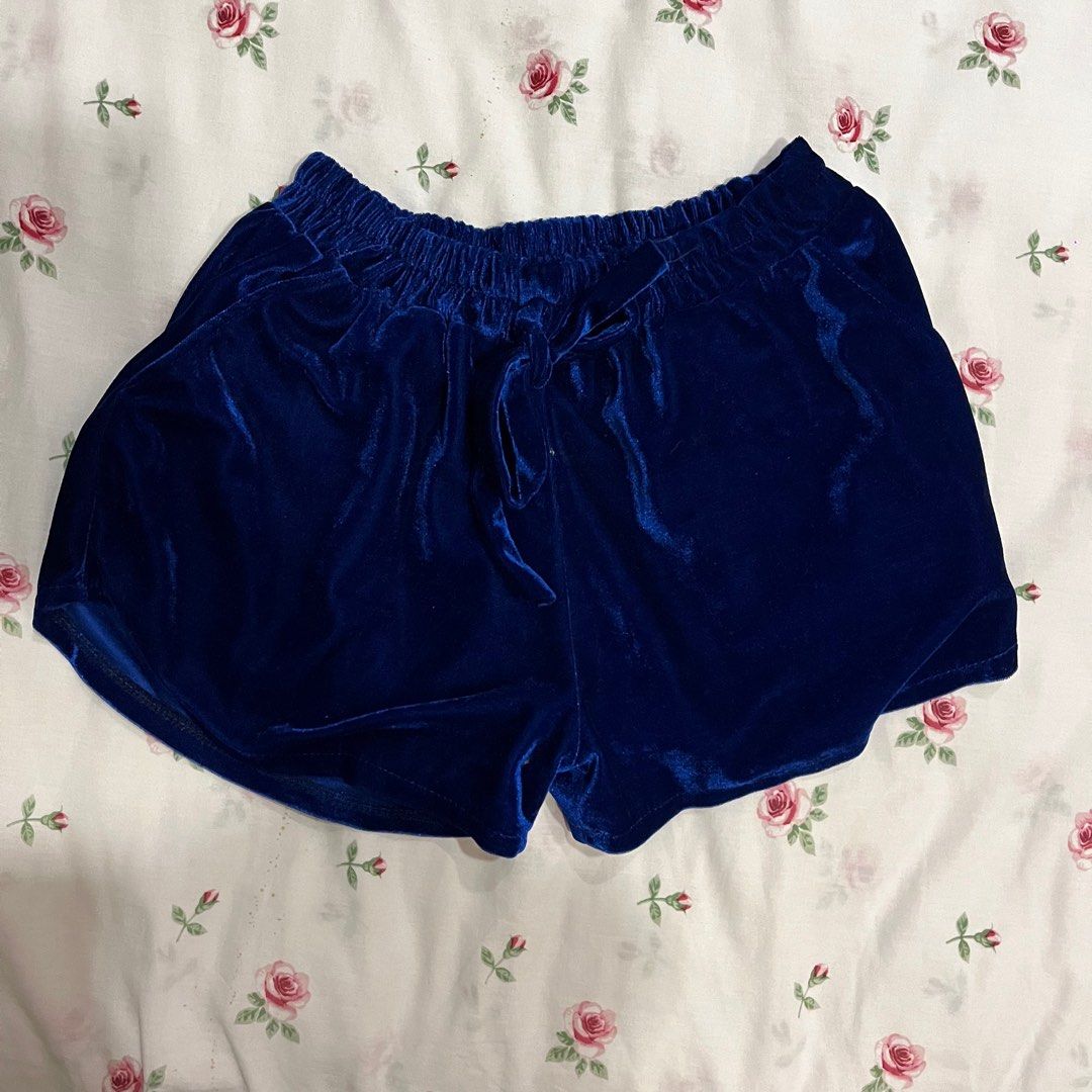 Royal blue velvet on sale shorts