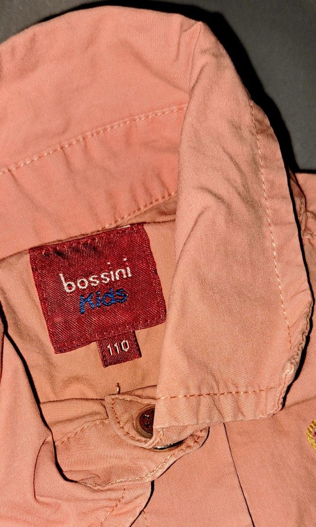 Bossine Jacket for 3 yrs girl (Category: Babies & Kids Fashion) located in Quezon City. Submitted by shops4me (Listing ID 1281962786, Image 3). Description: Jacket for 3 yrs old girl. Used only a few times. Good as new..