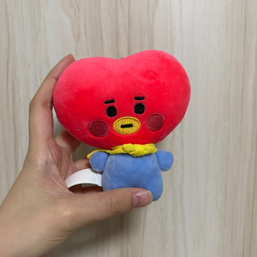 BT21 Baby Tata Keychain, Hobbies & Toys, Memorabilia & Collectibles, K ...