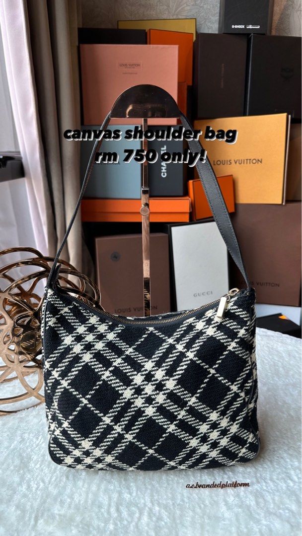 Vintage Check Burberry Tote Bags Are Trending, Thanks To 'Succession'