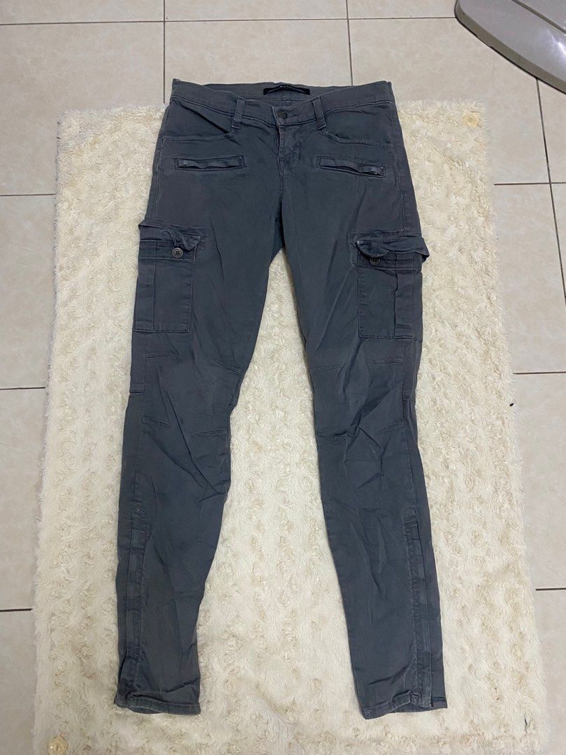J online brand cargo