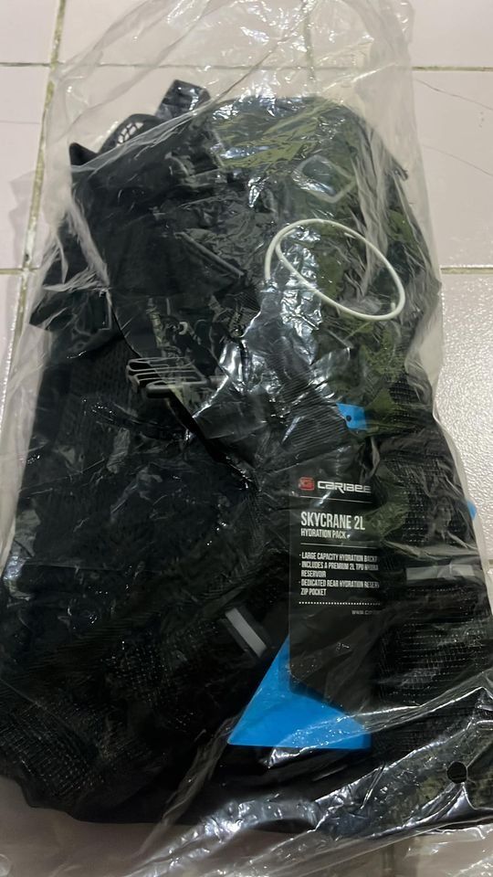 Caribee Skycrane 2L Water Bag Men s Fashion Bags Backpacks on