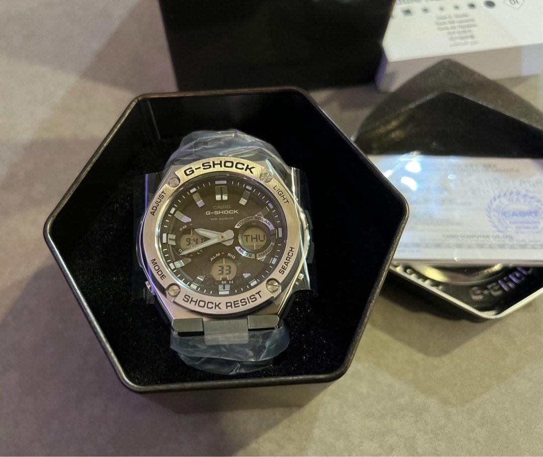 Casio g on sale shock gst 110