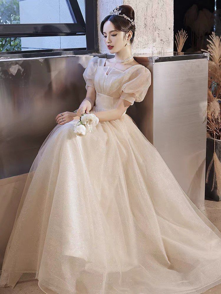 Puffy best sale ball gown