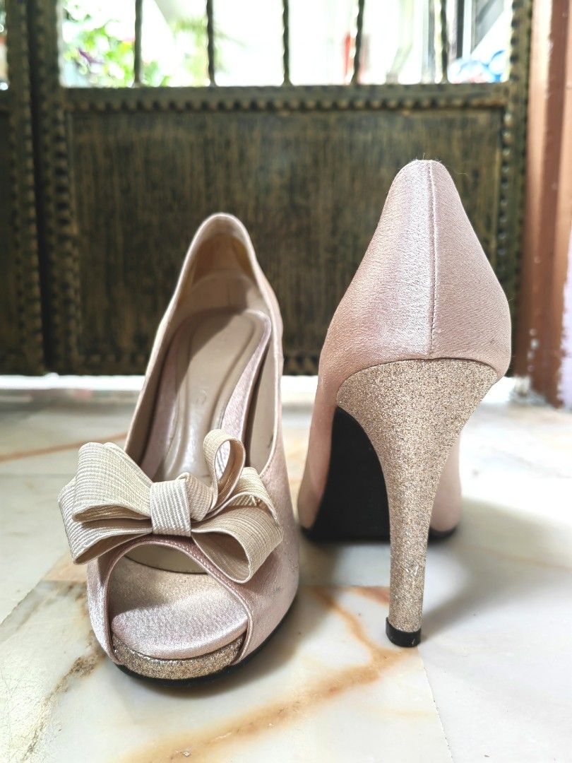 Christy ng heels top