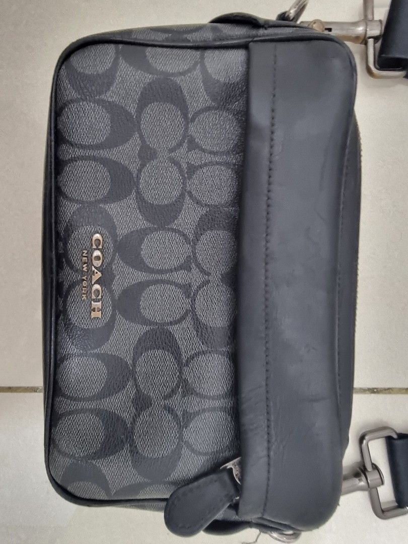 Original coach sling online bag for men