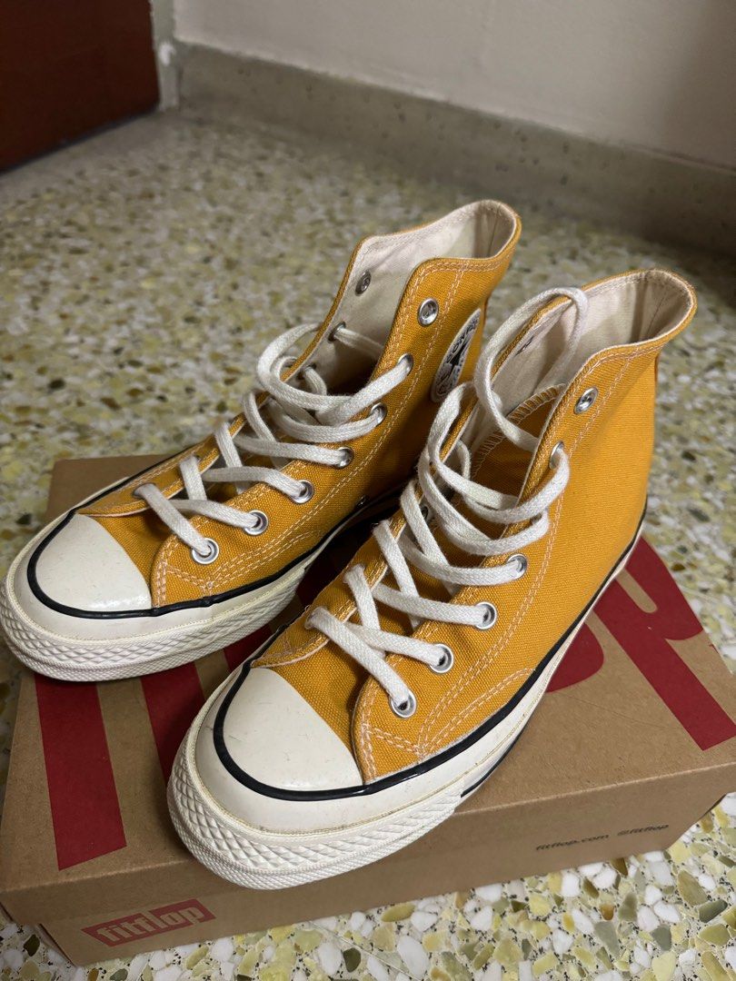 Converse Chuck Taylor High Top Yellow, Women's Fashion, Footwear