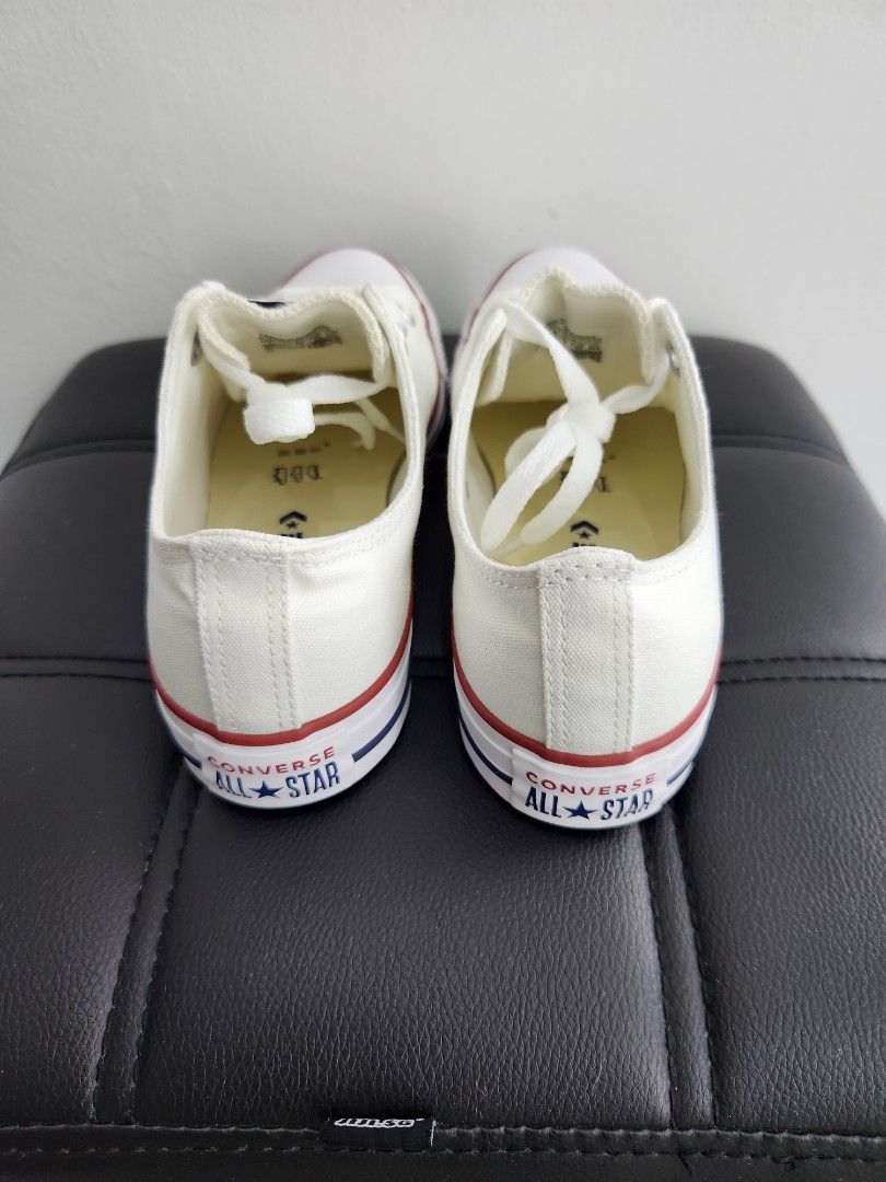 Converse shoes classic low cut white colour Men s Fashion