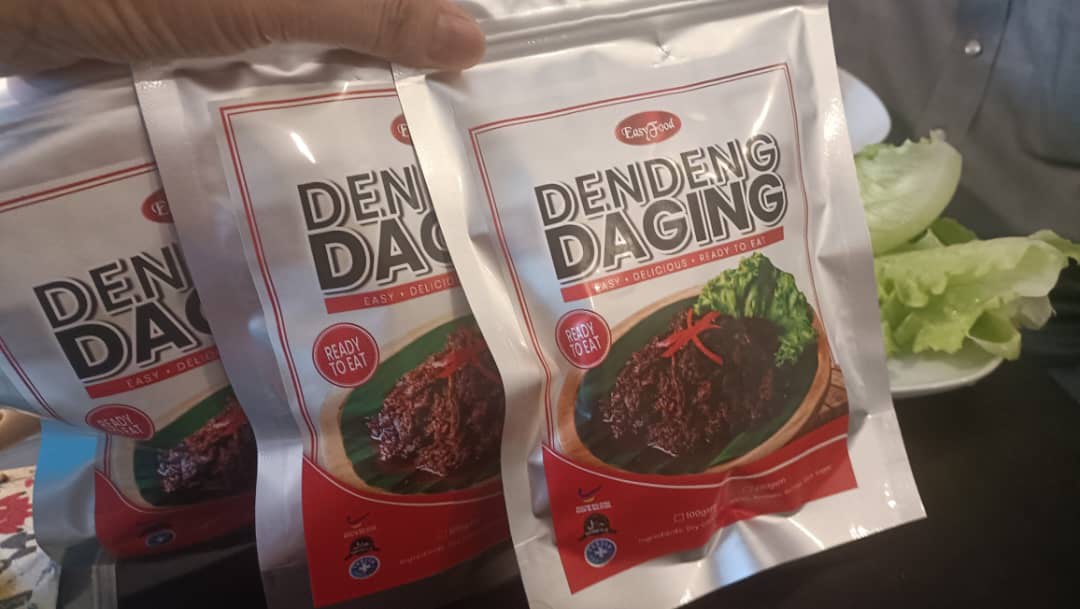 Daging Dendeng dan sambal paru, Food & Drinks, Packaged & Instant Food ...