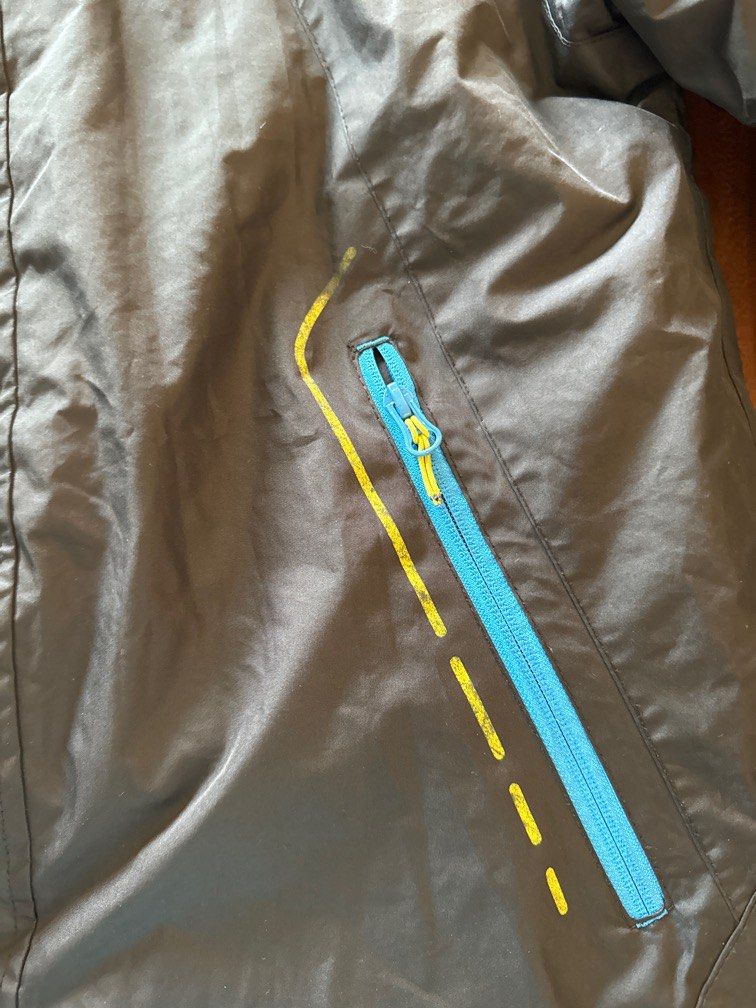 Outer jacket. Dare 2B (Category: Coats, Jackets and Outerwear) located in Singapore. Submitted by illirium (Listing ID 1281844441, Image 3). Description: Winter jacket. Windbreaker UK Brand https://www.dare2b.com/row/mens/jackets-coats/ The lines fade off. My son used it as outer layer in Hokkaido (during snowing) with heat tech +long sleeves top. .