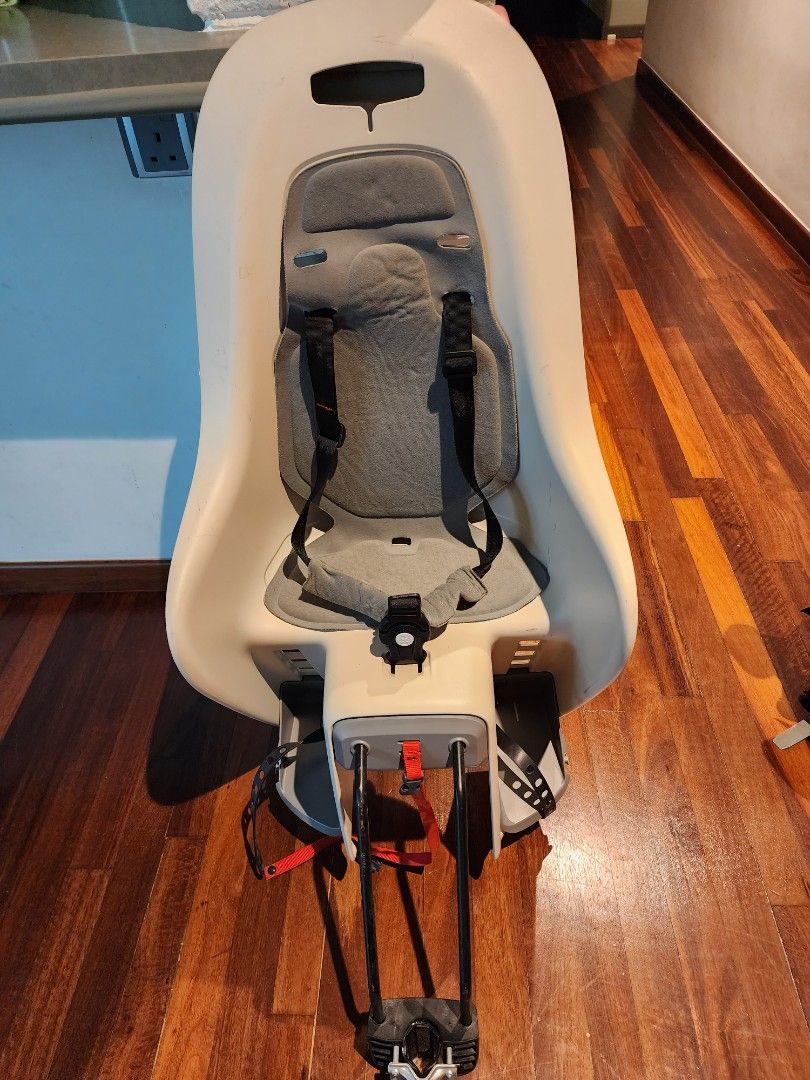 Decathlon bicycle store child seat