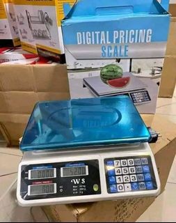 DIGITAL PRICING SCALE✅
💥 SMALL SIZE 💥
(28x28CM)
40KG CAPACITY‼️
📌RS/620 EACH👌
📌2-PCS FOR 1,220 ONLY👌
📌PER CASE 10-PCS
WS/600 EACH👌

💥 BIG SIZE 💥
(33x33CM)
40KG CAPACITY‼️
 PRICE POSTED
