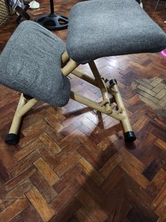 Ergonomic kneeling chair for sale