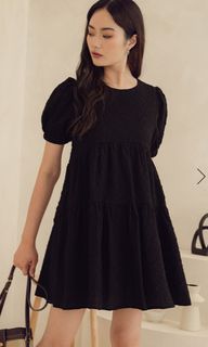 (Category: ) located in . Submitted by merry.clothes (Listing ID 1281915041, Image 1). Description: .