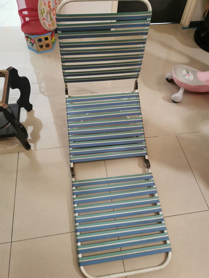 Folding beach 2025 jelly lounge chair