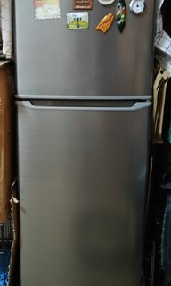 Fujindenzo 2 door refrigerator