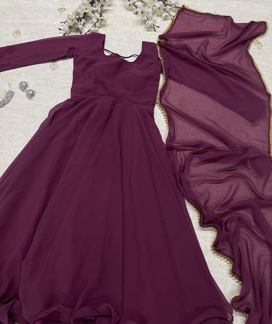 Georgette flaired Readymade gown with dupatta Women s Fashion