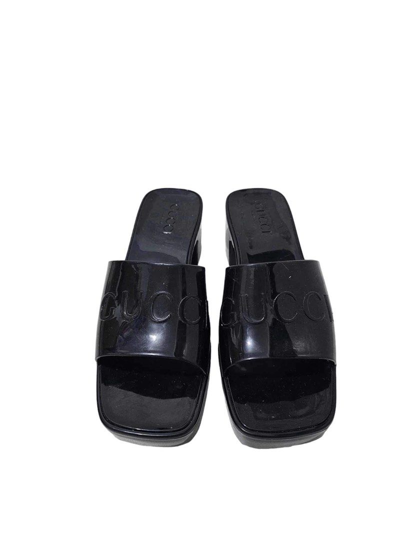 Gucci rubber logo store platform slide sandal
