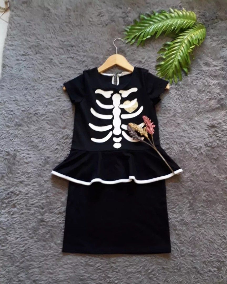 H&m 2024 skull dress