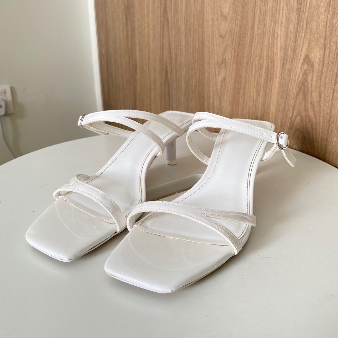 H M women white summer heels sandals Women s Fashion Footwear