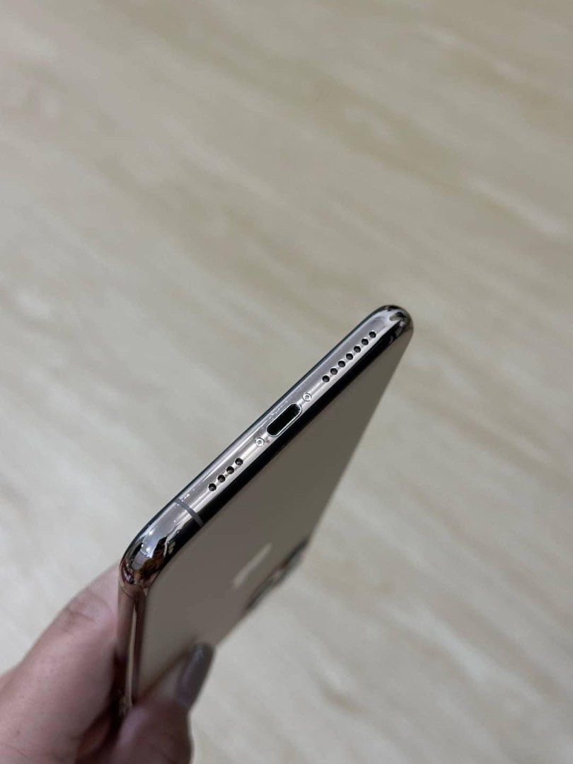 iPhone 11Promax 256gb Dual sim (Category: iPhone 11 Series) located in Manila. Submitted by TekiCashGadgetsph (Listing ID 1281810026, Image 3). Description: (FU) Open-line, any sim working (worldwide) - Guaranteed original iPhone not fake/copy Complete accessories with box Secondhand Good as new not abused! Presentable •Original Lcd • no issue hidden issues • no apple id / iCloud id • Good batthealth • Good cam front/back • Good Performance • Goo