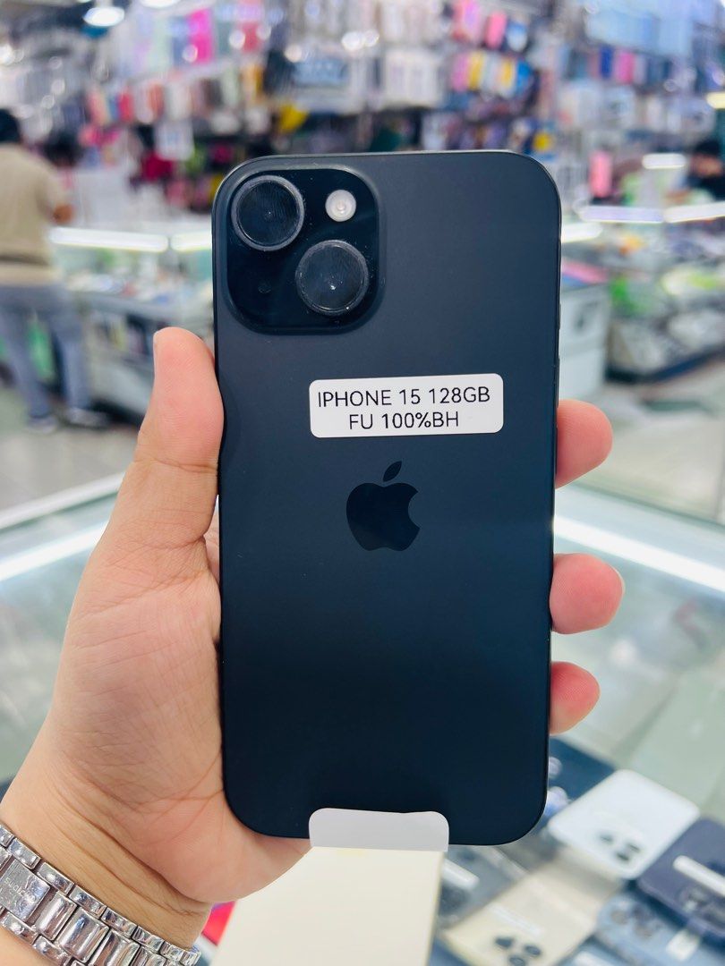 Iphone 15 128gb 100% batt FU (Category: iPhone 15 Series) located in San Juan City. Submitted by javedsgadgetshop (Listing ID 1281819392, Image 2). Description: OPEN FOR INSTALLMENT VIA CREDIT CARD/GGIVES & SWAP/TRADE-IN! WE BUY AND SELL ( ANYKINDS OF UNIT BINIBILI PO NAMIN)! PTPA : Padelete po if bawal Read ❗️Onhand ‼️ Iphone 15 •128gb •NTC Variant •Good batt health •Factory Unlock •95% Smoothness •No hidden issue | No Repaired •100% Authentic |