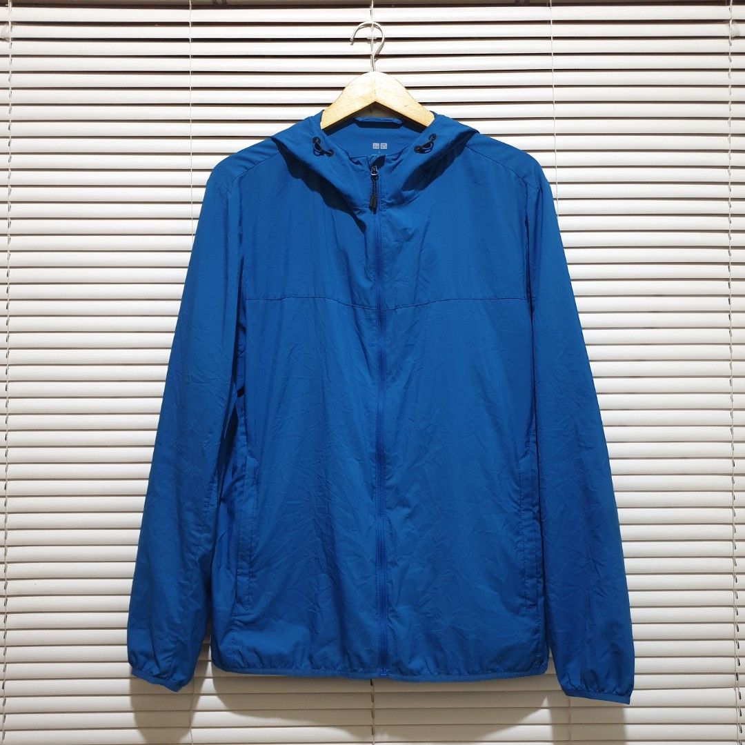 Jaket running uniqlo shop