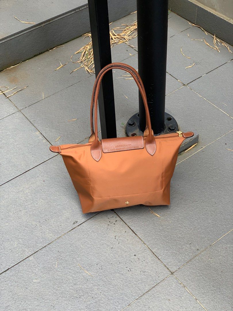 Jual tas Longchamp Barang Mewah Tas Dompet di Carousell